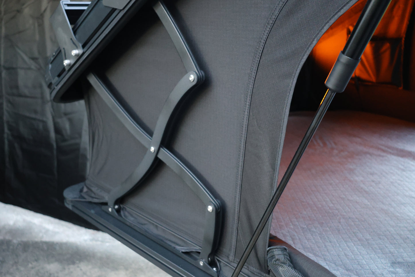 Doubtless Summit Pro Rooftop Tent